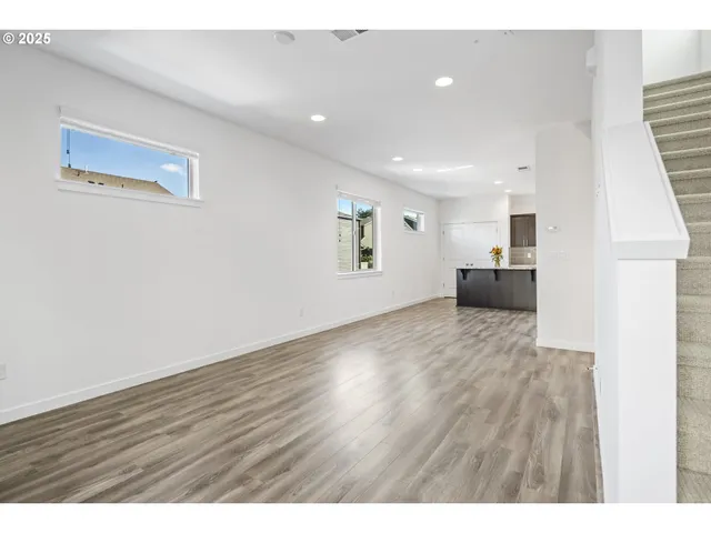 $475,000 | 14090 Southwest Burlwood Lane, Beaverton, OR 97005