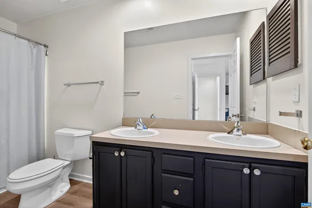 $349,000 | 22 Trillium Cl, Roseland, VA 22967