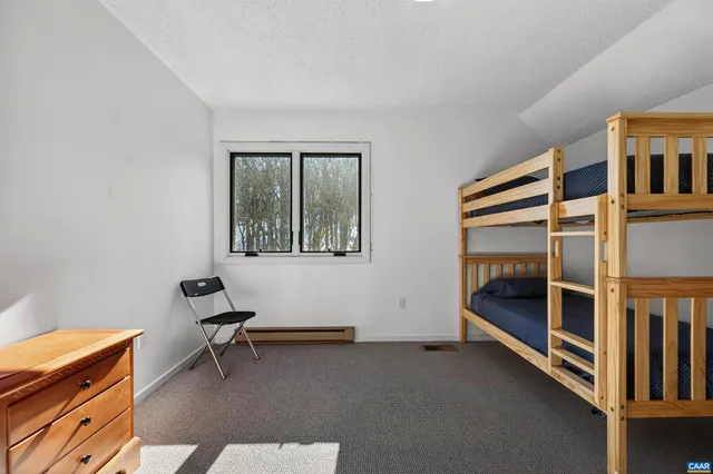 $349,000 | 22 Trillium Cl, Roseland, VA 22967