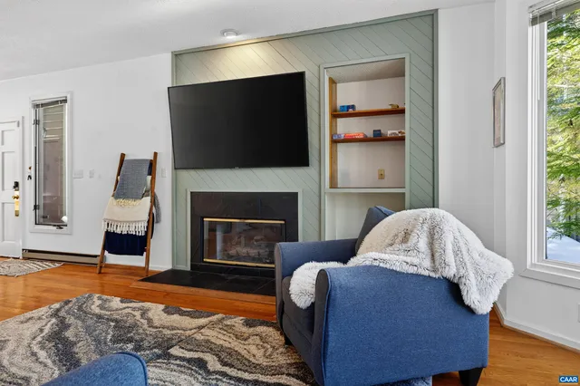 $349,000 | 22 Trillium Cl, Roseland, VA 22967