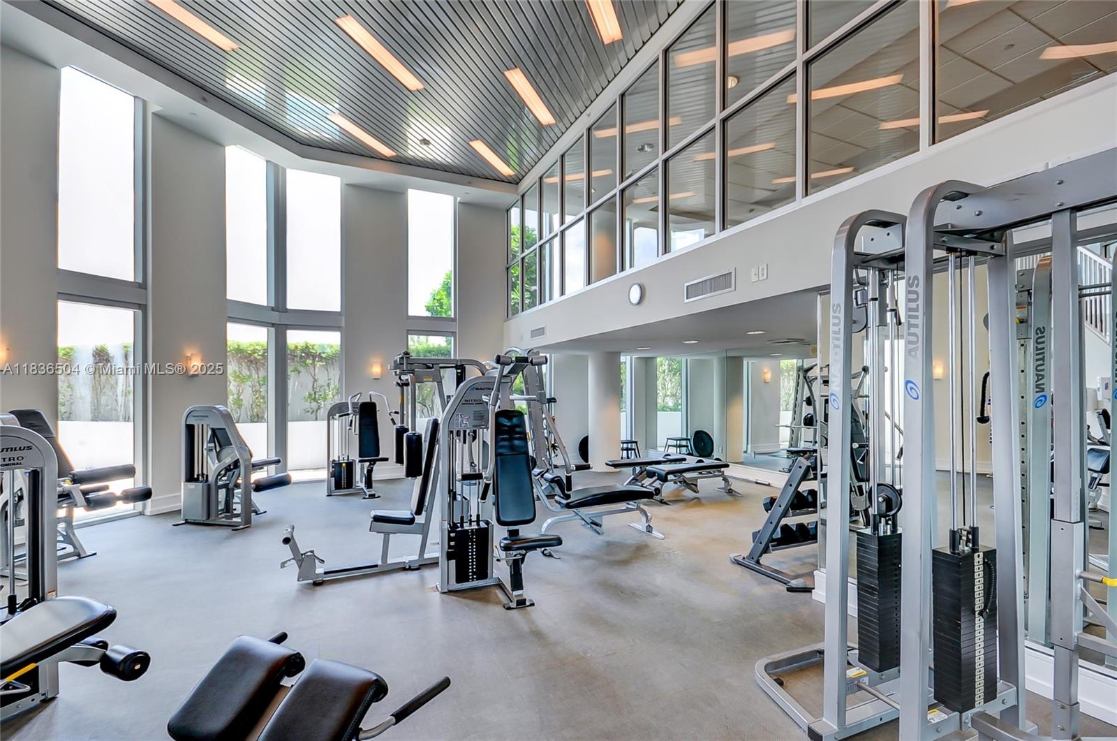 3131 Northeast 188th Street, Unit 1808 Aventura, FL 33180 - Photo 55 of 72