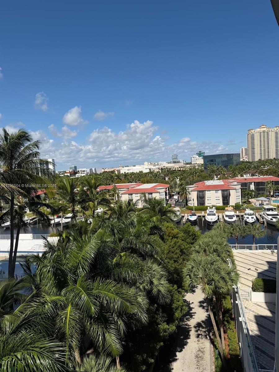 3131 Northeast 188th Street, Unit 1808 Aventura, FL 33180 - Photo 70 of 72 a view of a city