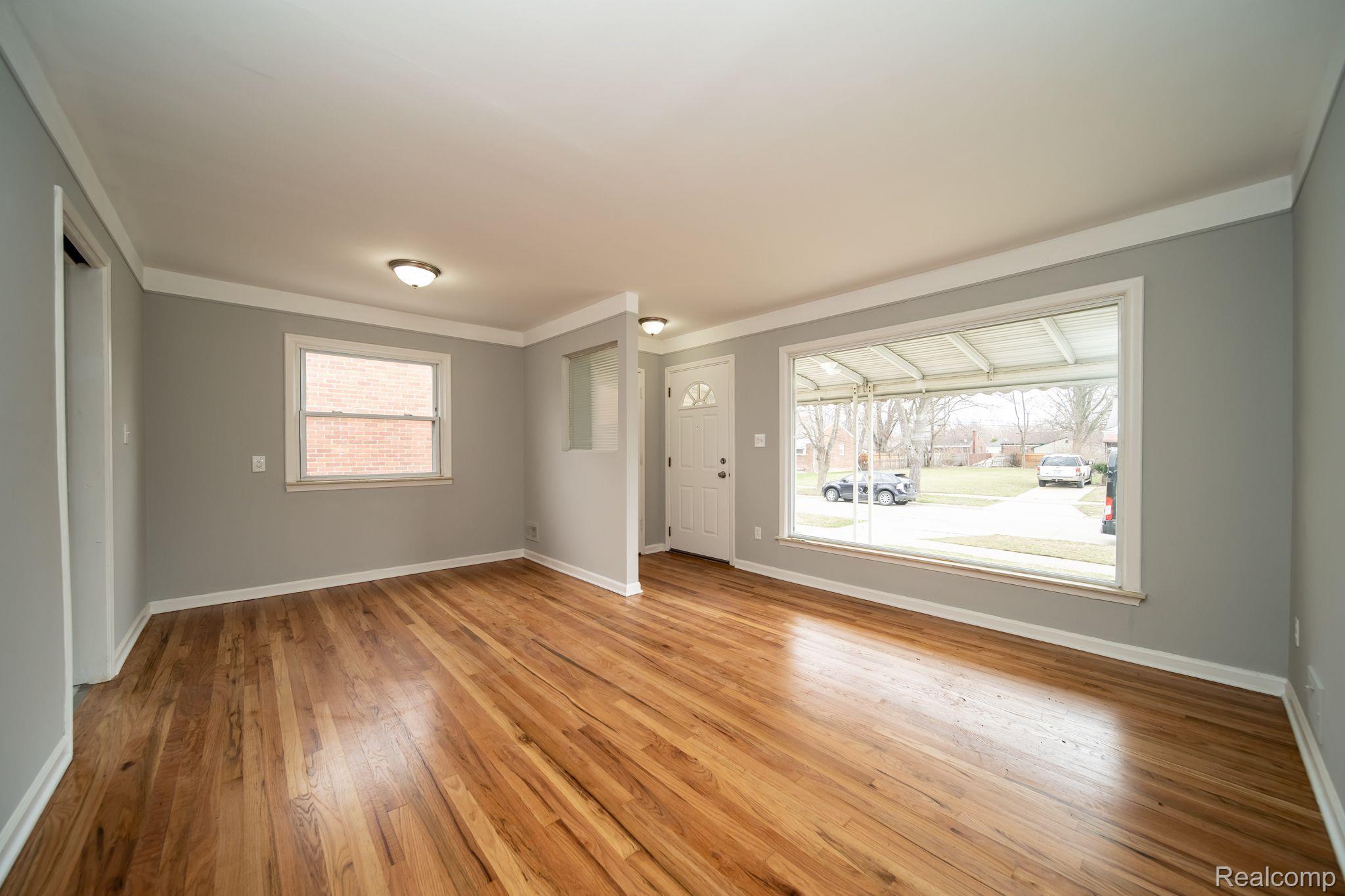 554 Longfellow Inkster, MI 48141 - Photo 14 of 45 Gallery Image 14