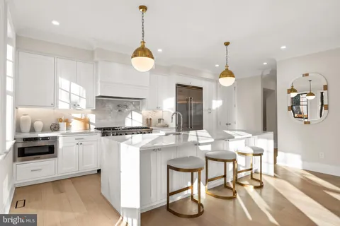 $2,495,000 | 5606 Chevy Chase Parkway Northwest, Washington, DC 20015