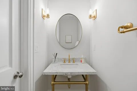 $2,495,000 | 5606 Chevy Chase Parkway Northwest, Washington, DC 20015