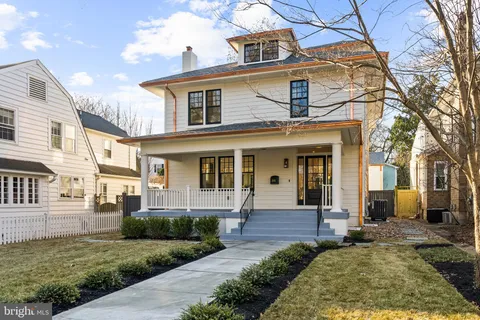 $2,495,000 | 5606 Chevy Chase Parkway Northwest, Washington, DC 20015