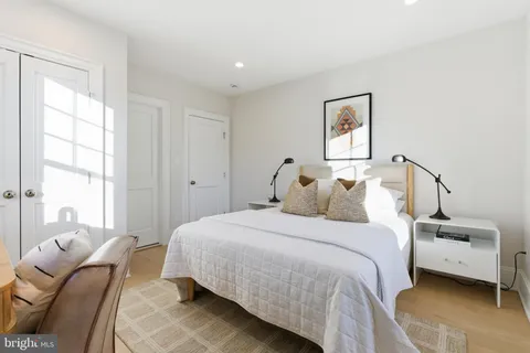 $2,495,000 | 5606 Chevy Chase Parkway Northwest, Washington, DC 20015