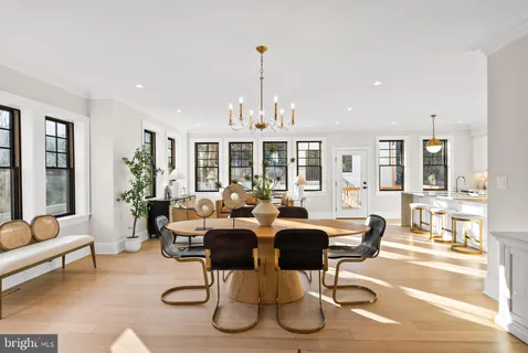 $2,495,000 | 5606 Chevy Chase Parkway Northwest, Washington, DC 20015