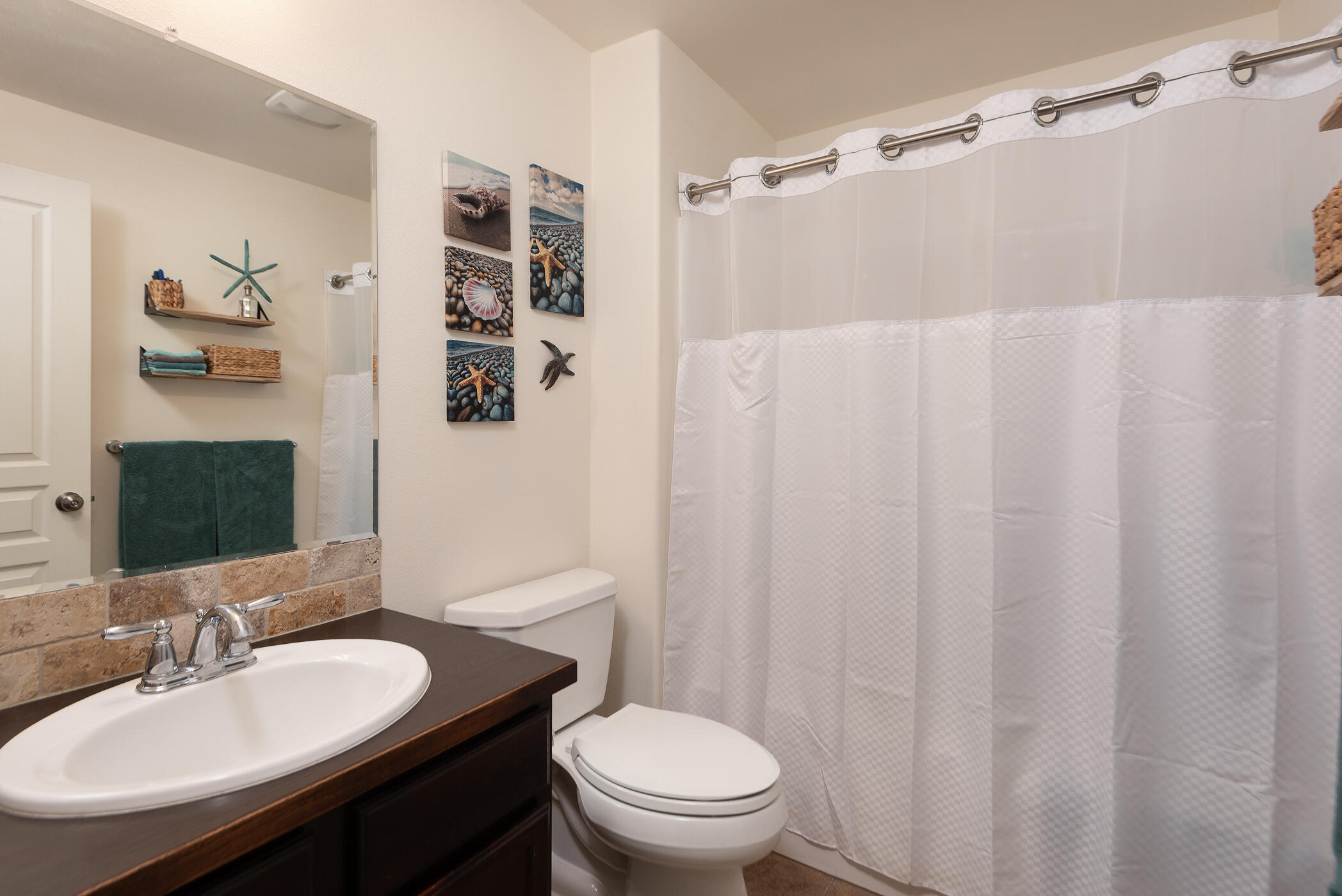 2807 Northeast Spring Water Place Bend, OR 97701 - Photo 13 of 21 13
