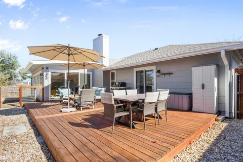 a outdoor view with a sitting space