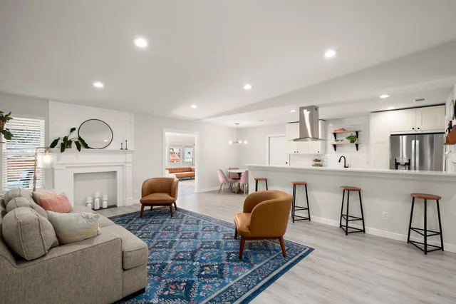 $785,000 | 6400 Blarwood Drive, Austin, TX 78745