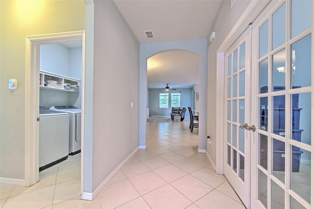 11130 Spring Point Circle Riverview, FL 33579 - Photo 19 of 57