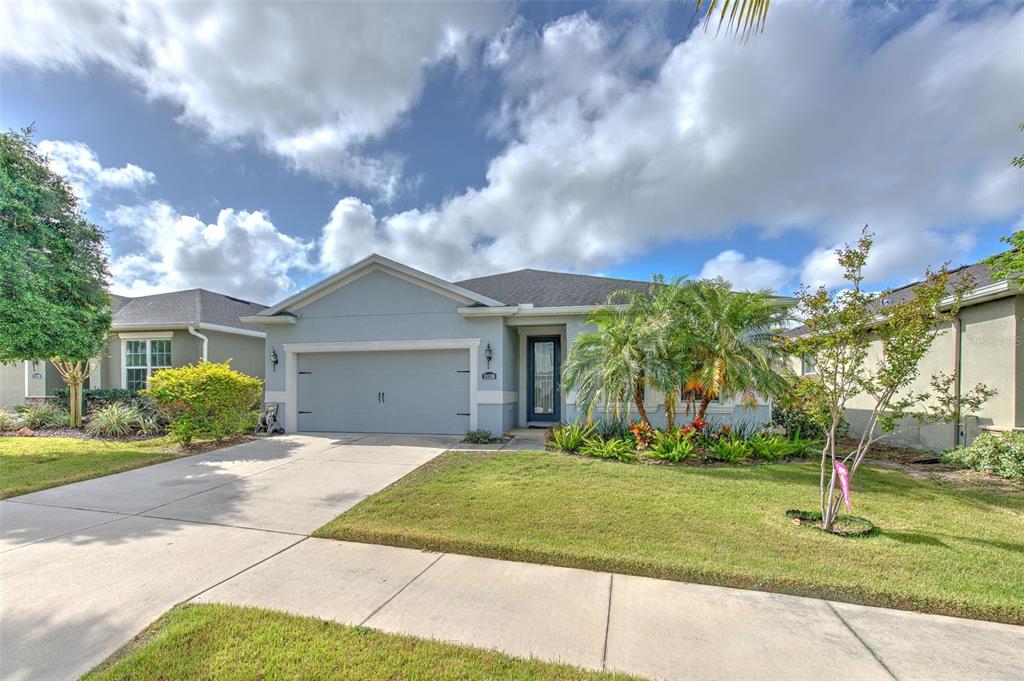 11130 Spring Point Circle Riverview, FL 33579 - Photo 2 of 57