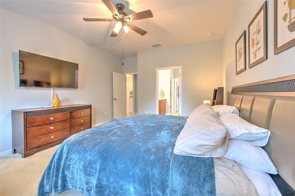 11130 Spring Point Circle Riverview, FL 33579 - Photo 21 of 57
