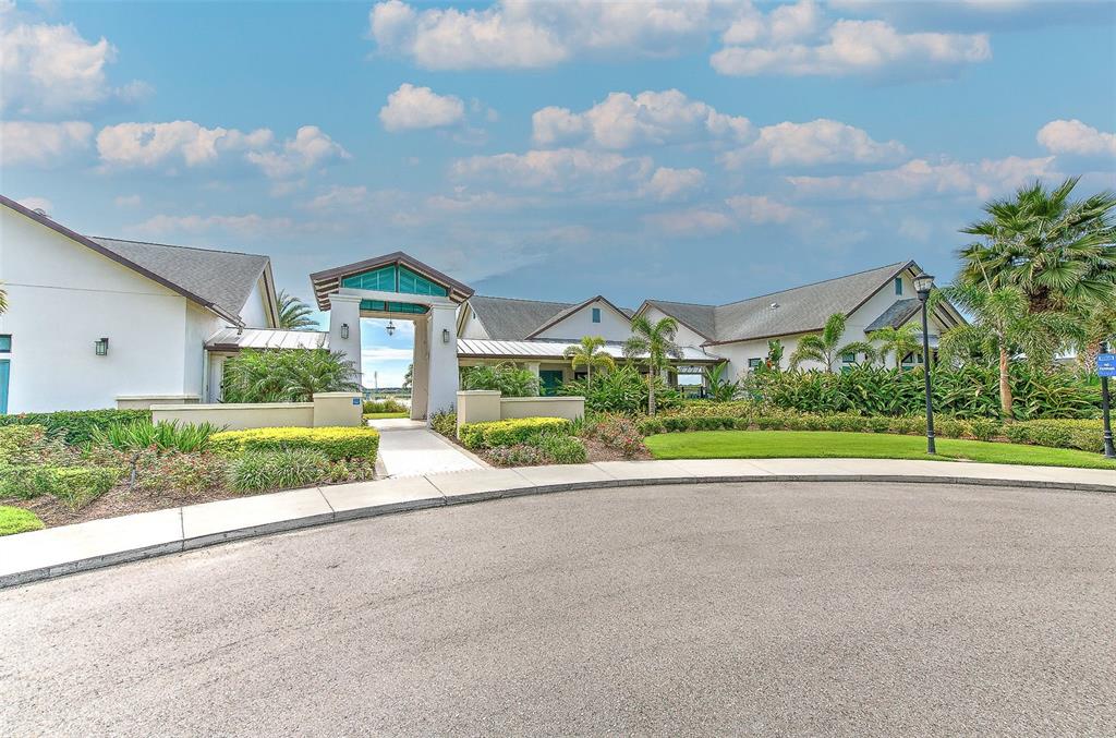 11130 Spring Point Circle Riverview, FL 33579 - Photo 46 of 57