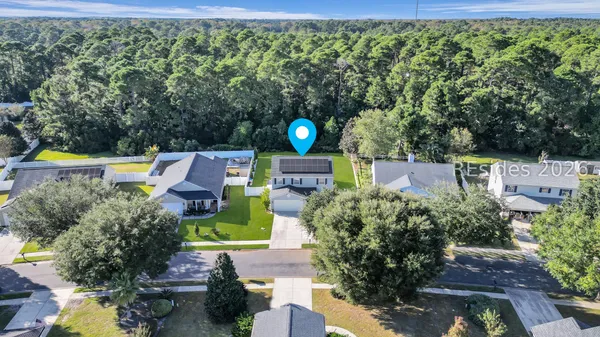 $565,000 | 7 Lakeside Drive, Bluffton, SC 29910