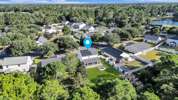 $565,000 | 7 Lakeside Drive, Bluffton, SC 29910