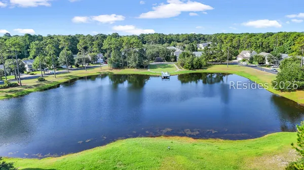 $565,000 | 7 Lakeside Drive, Bluffton, SC 29910