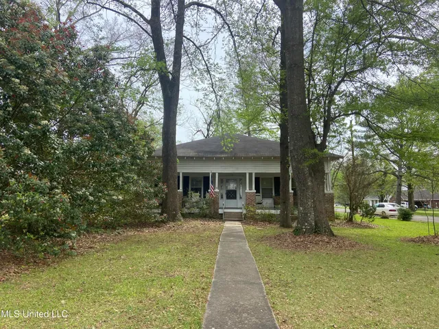 $79,999 | 702 East Jackson Road, Union, MS 39365