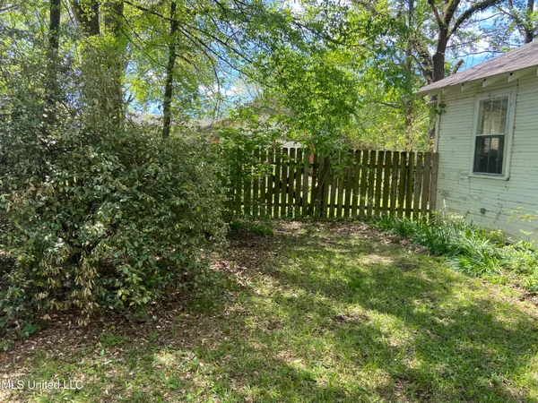 $69,999 | 702 East Jackson Road, Union, MS 39365