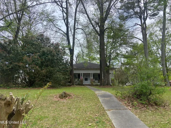 $69,999 | 702 East Jackson Road, Union, MS 39365