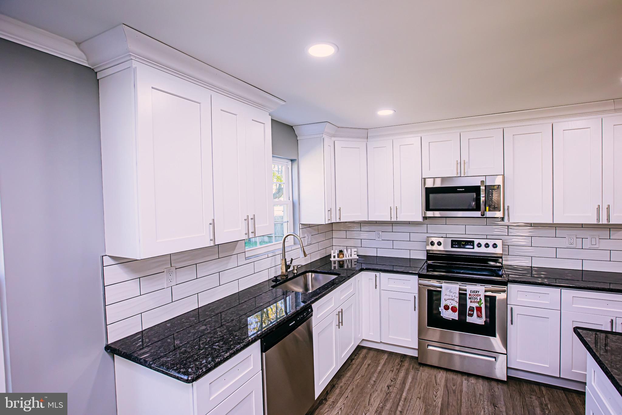 60 Pine Needle Road Levittown, PA 19056 - Photo 11 of 68