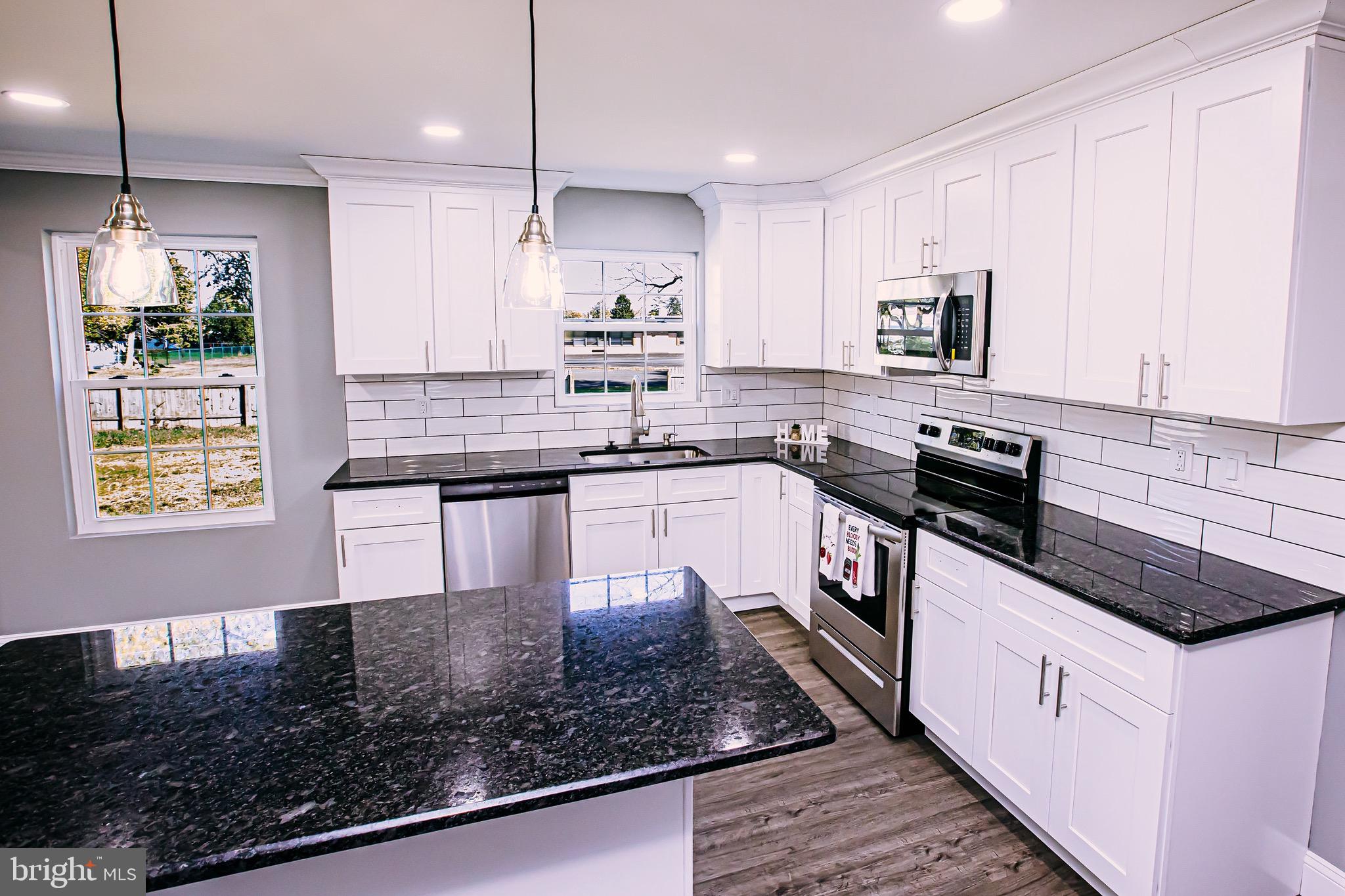 60 Pine Needle Road Levittown, PA 19056 - Photo 14 of 68