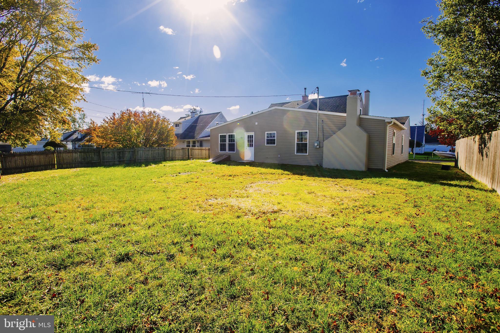 60 Pine Needle Road Levittown, PA 19056 - Photo 35 of 68