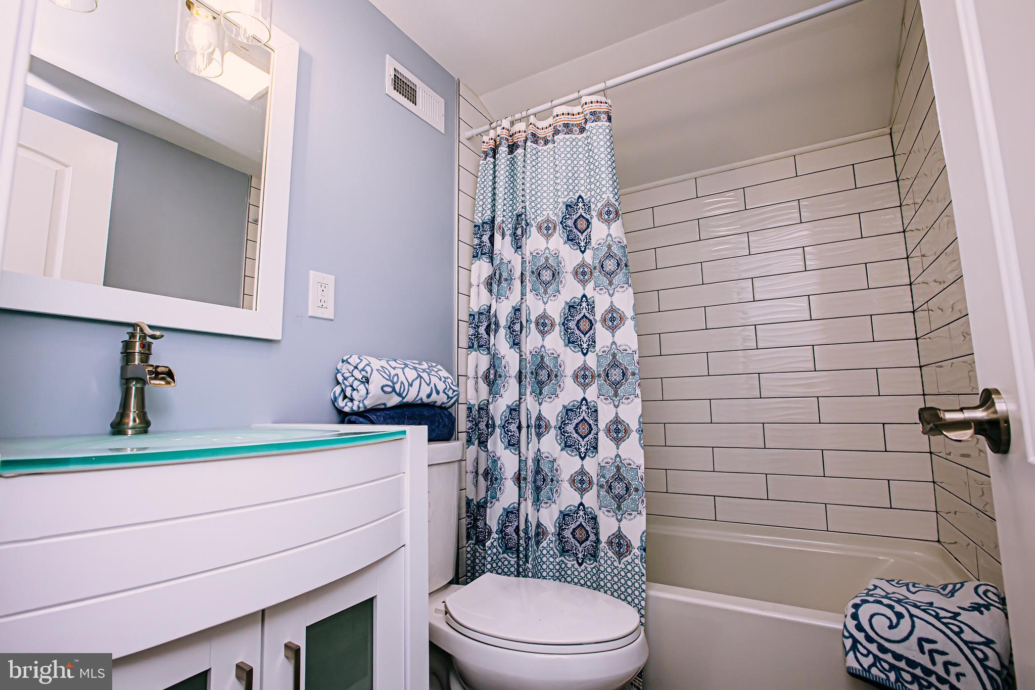 60 Pine Needle Road Levittown, PA 19056 - Photo 57 of 68