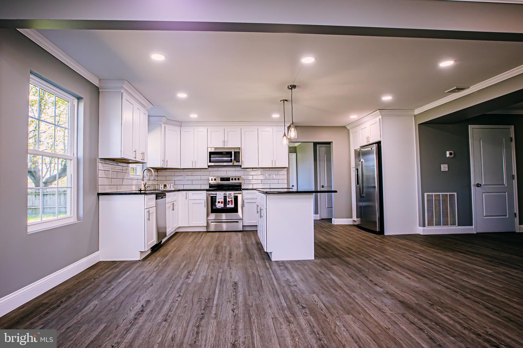 60 Pine Needle Road Levittown, PA 19056 - Photo 7 of 68