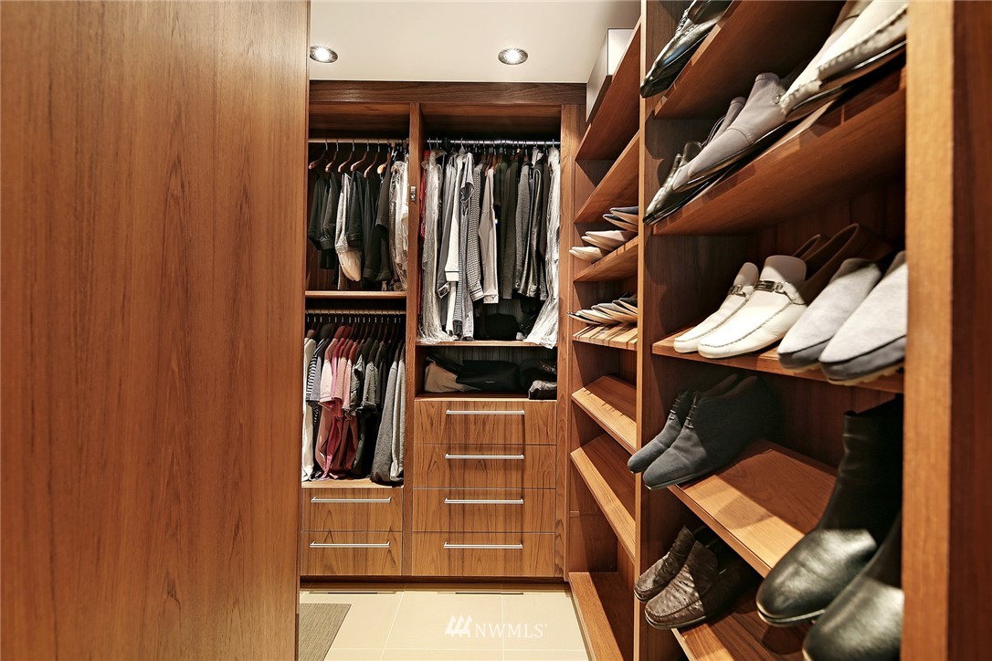 177 107th Avenue Northeast, Unit 1202 Bellevue, WA 98004 - Photo 15 of 25 a view of walk in closet