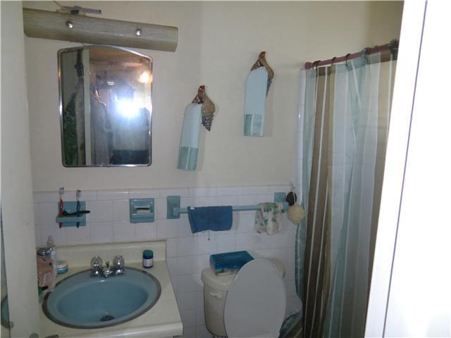 3237 Capri Road Palm Beach Gardens, FL 33410 - Photo 8 of 25 Additional Photo