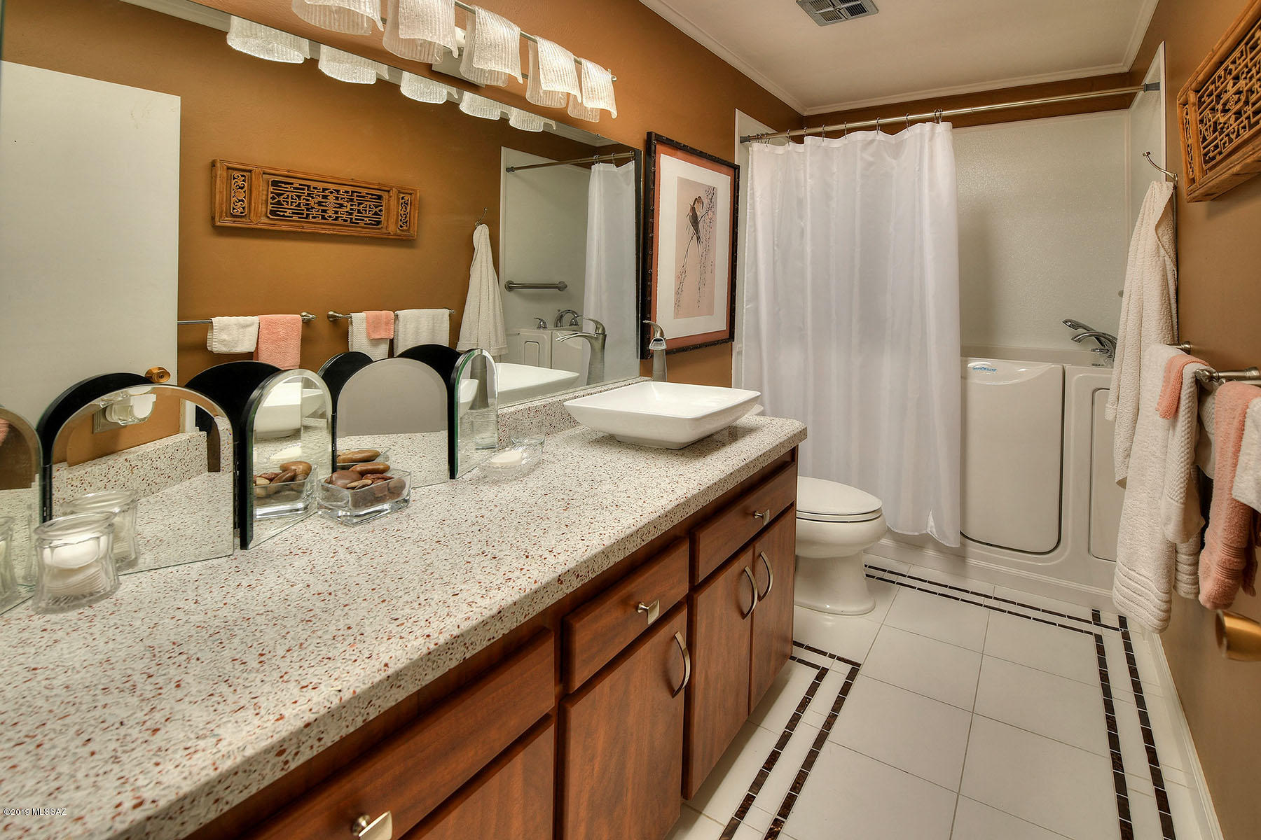 608 West Roller Coaster Road Tucson, AZ 85704 - Photo 17 of 36 Gallery Image 17
