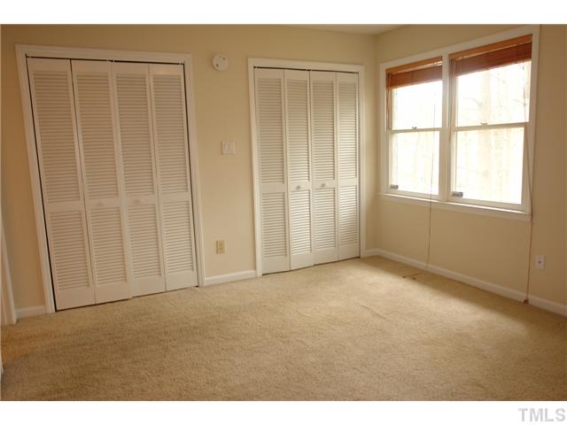 5538 Hamstead Crossing Raleigh, NC 27612 - Photo 13 of 23 Gallery Image 13