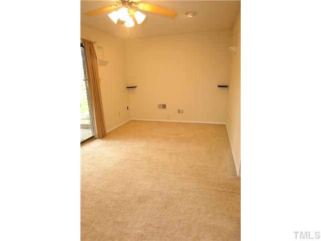 5538 Hamstead Crossing Raleigh, NC 27612 - Photo 18 of 23 Gallery Image 18