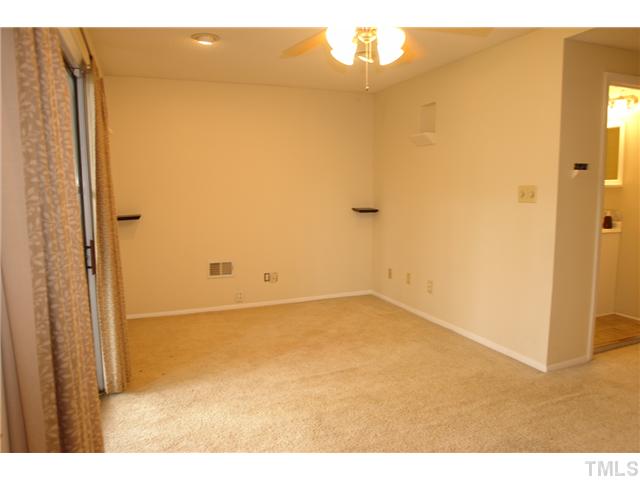 5538 Hamstead Crossing Raleigh, NC 27612 - Photo 20 of 23 Gallery Image 20