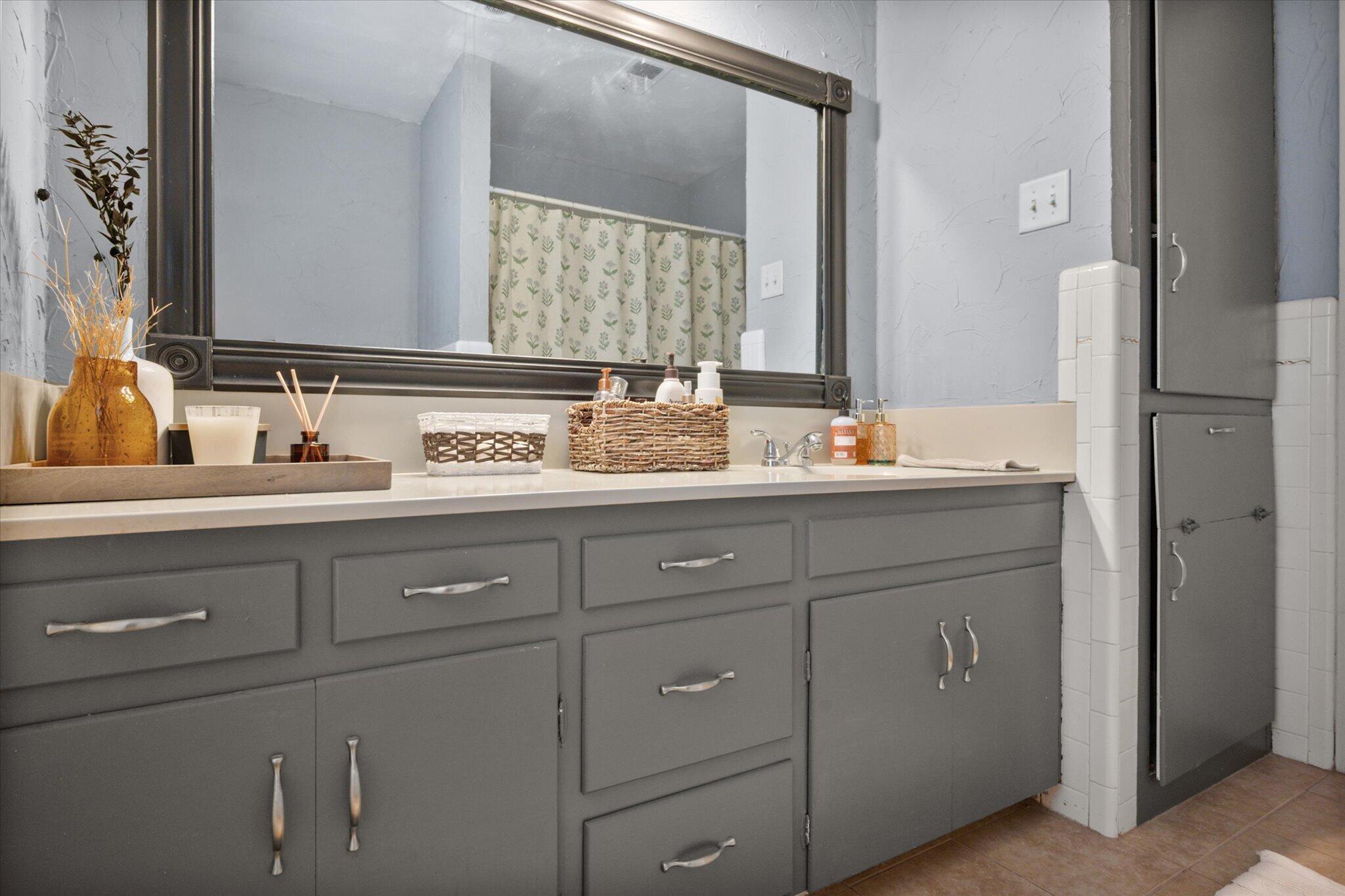 2313 52nd Street Lubbock, TX 79412 - Photo 22 of 37 09-2312 52nd St1047