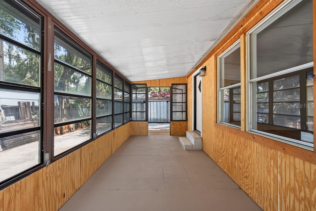 11711 Tucker Road Riverview, FL 33569 - Photo 32 of 57