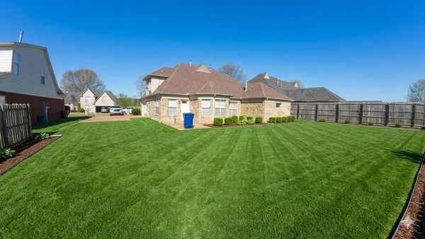 $2,100 | 5428 Gold Leaf Lane, Memphis, TN 38125