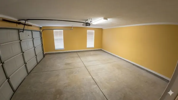 $2,100 | 5428 Gold Leaf Lane, Memphis, TN 38125