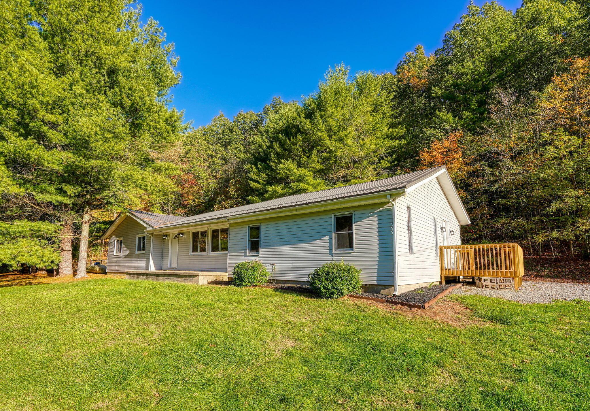 368 Mingo Road Chillicothe, OH 45601 - Photo 2 of 57 368 Mingo Rd (1)