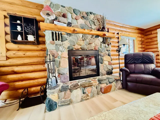 $475,000 | 18986 Captive Lake Road, Garrison, MN 56450