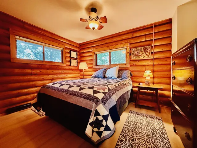 $475,000 | 18986 Captive Lake Road, Garrison, MN 56450