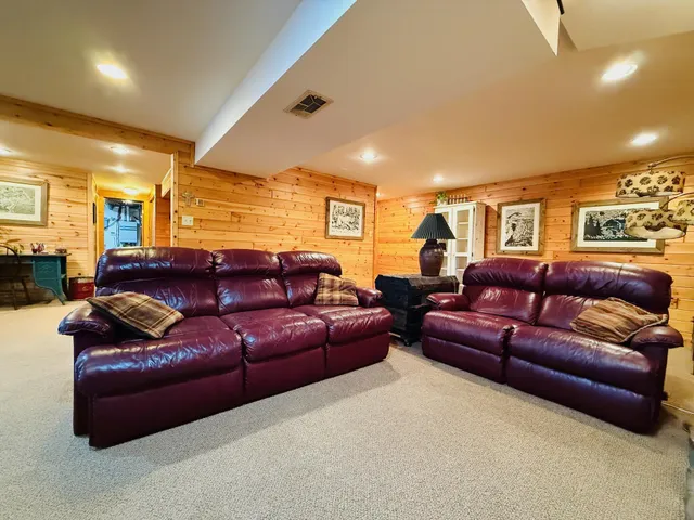 $475,000 | 18986 Captive Lake Road, Garrison, MN 56450