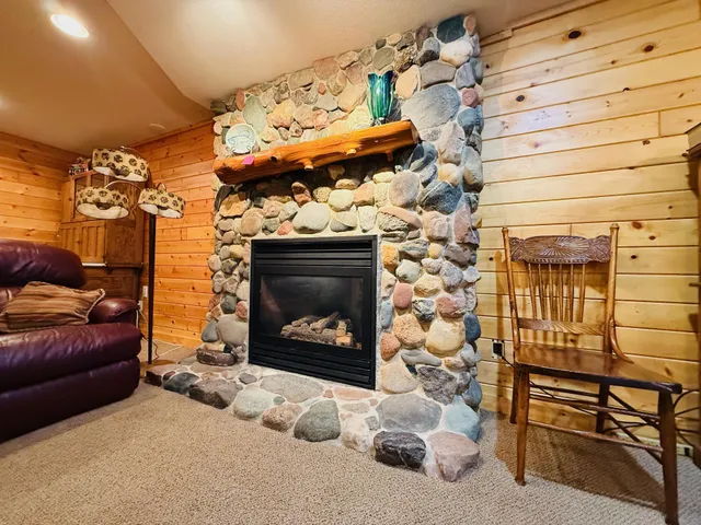 $475,000 | 18986 Captive Lake Road, Garrison, MN 56450