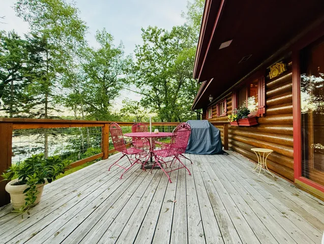 $475,000 | 18986 Captive Lake Road, Garrison, MN 56450