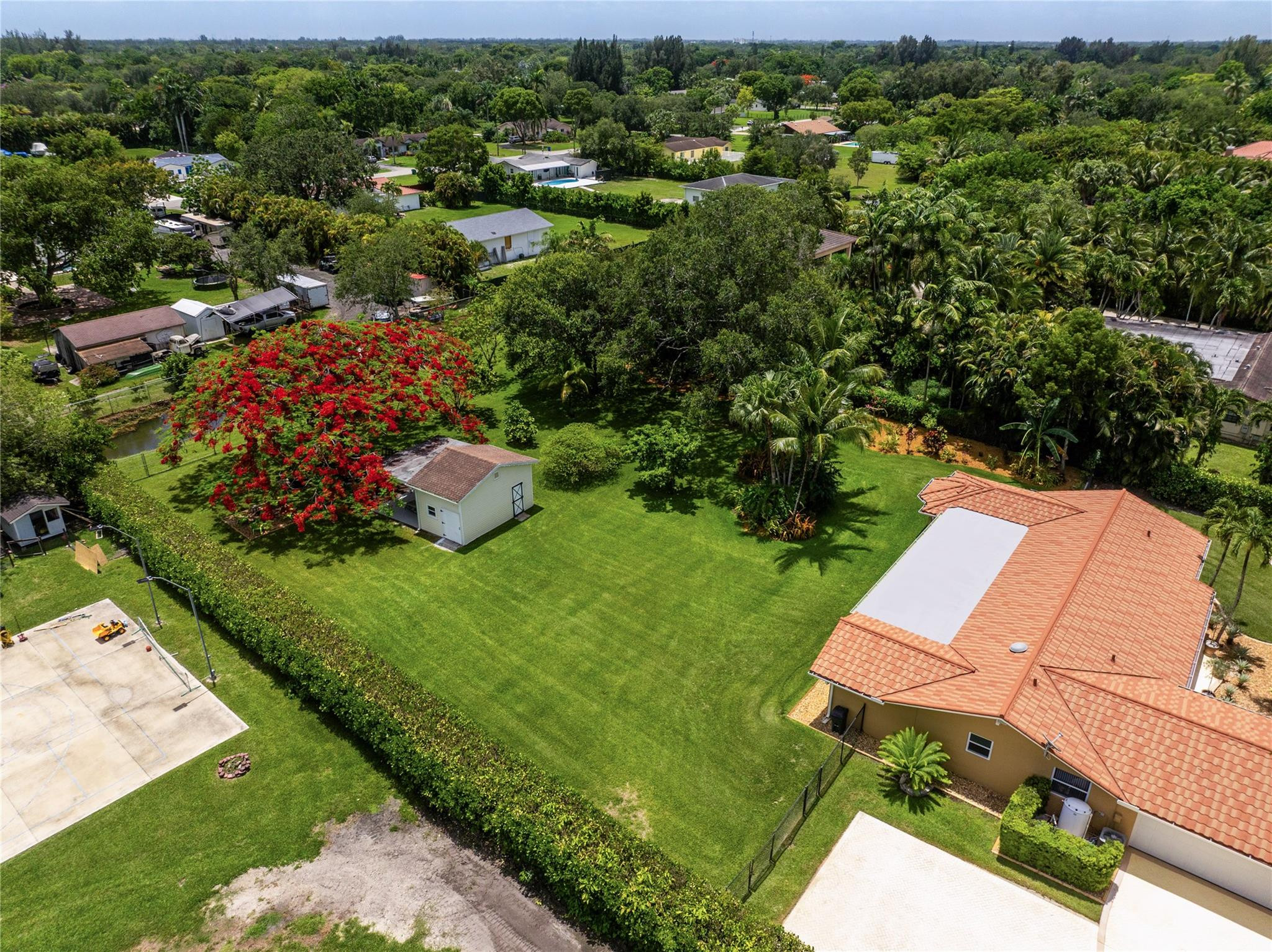 4910 Southwest 166th Avenue Southwest Ranches, FL 33331 - Photo 2 of 52 Photo 2