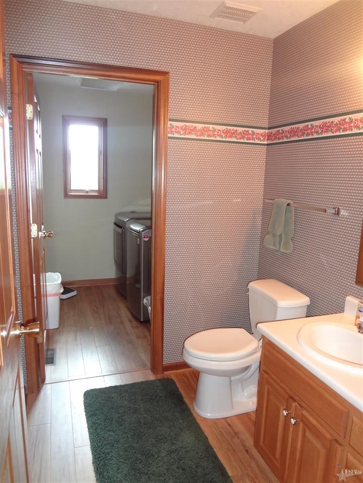 106 Estero Road Fort Wayne, IN 46845 - Photo 11 of 30 Gallery Image 11