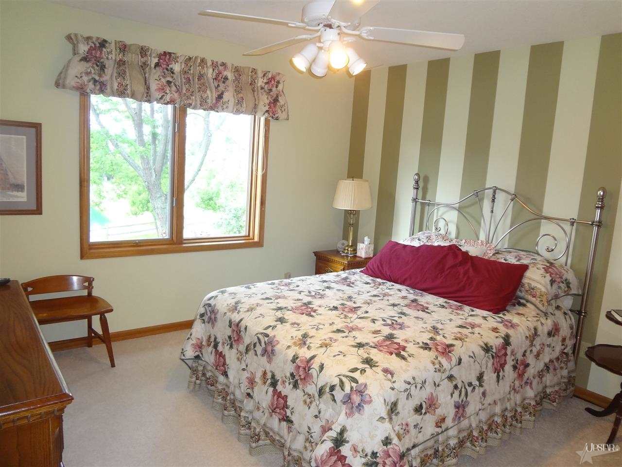 106 Estero Road Fort Wayne, IN 46845 - Photo 18 of 30 Gallery Image 18