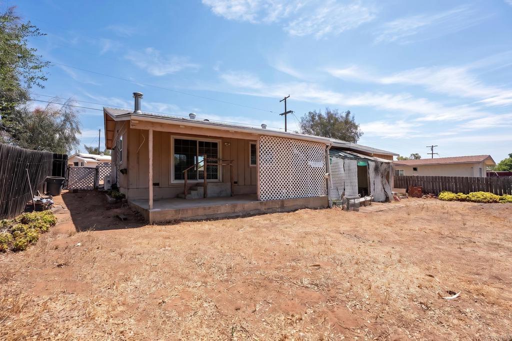 115 Beech Place El Cajon, CA 92021 - Photo 35 of 45